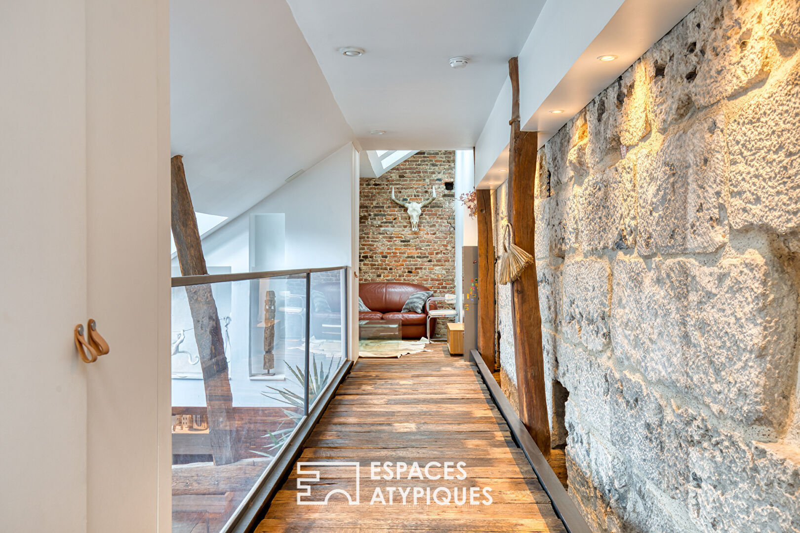 Exceptional duplex in the heart of the city