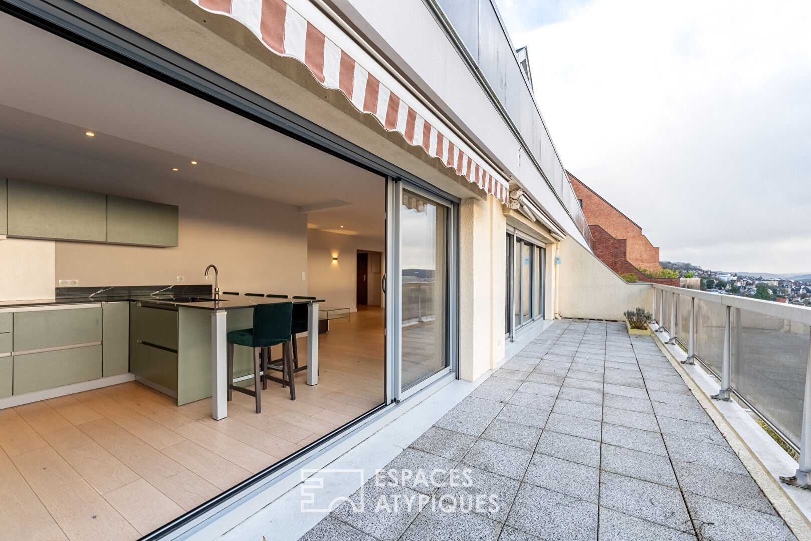 Appartement avec terrasse et vue à 180° sur Rouen
