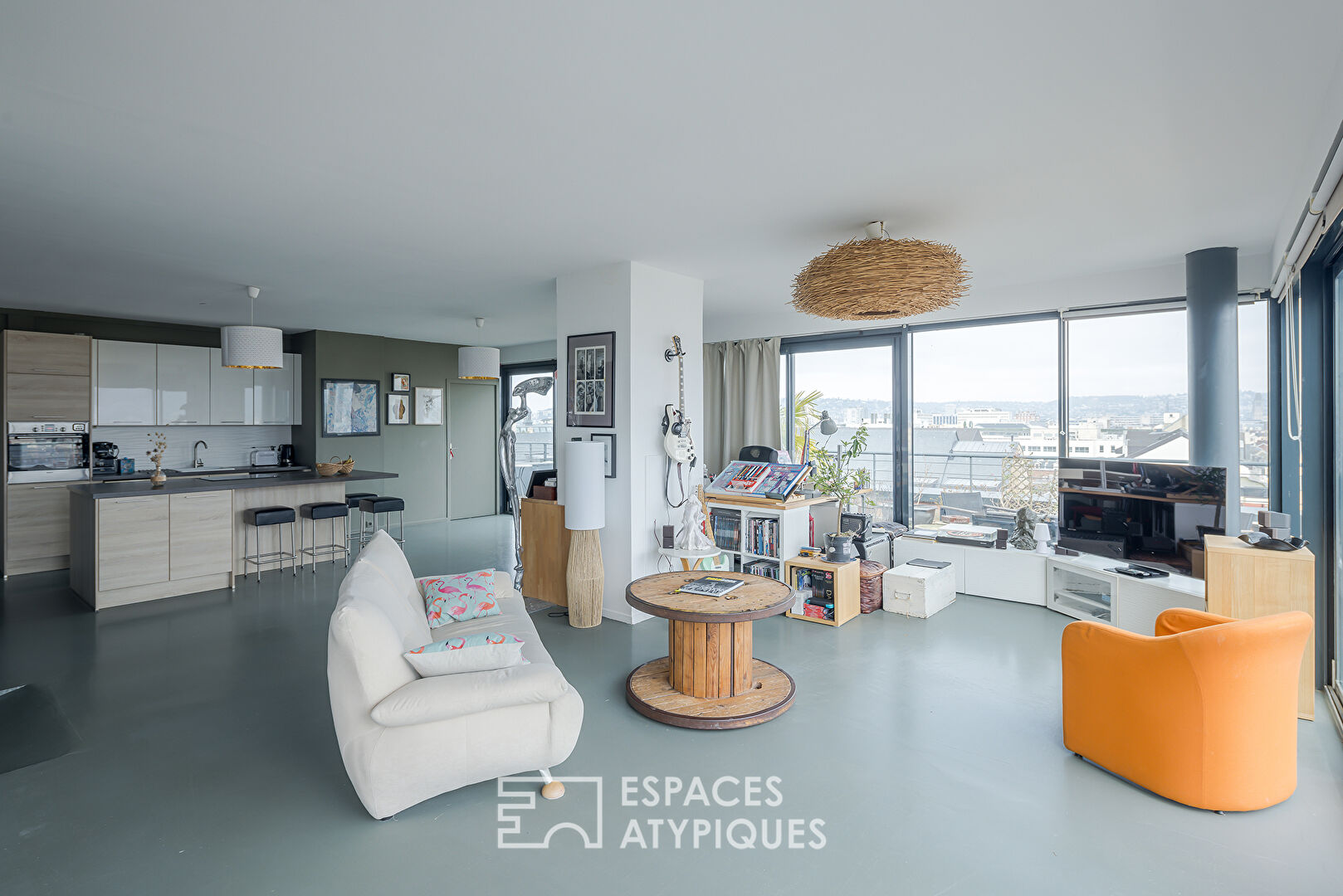 Loft avec terrasse de 115m2 proche du Jardin des Plantes