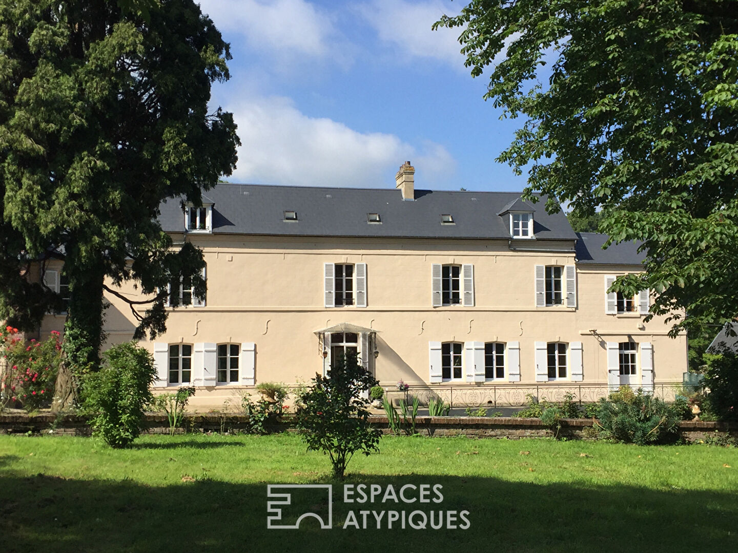 LA BELLE DEMEURE – Propriété du XIXème au coeur de l’Oise