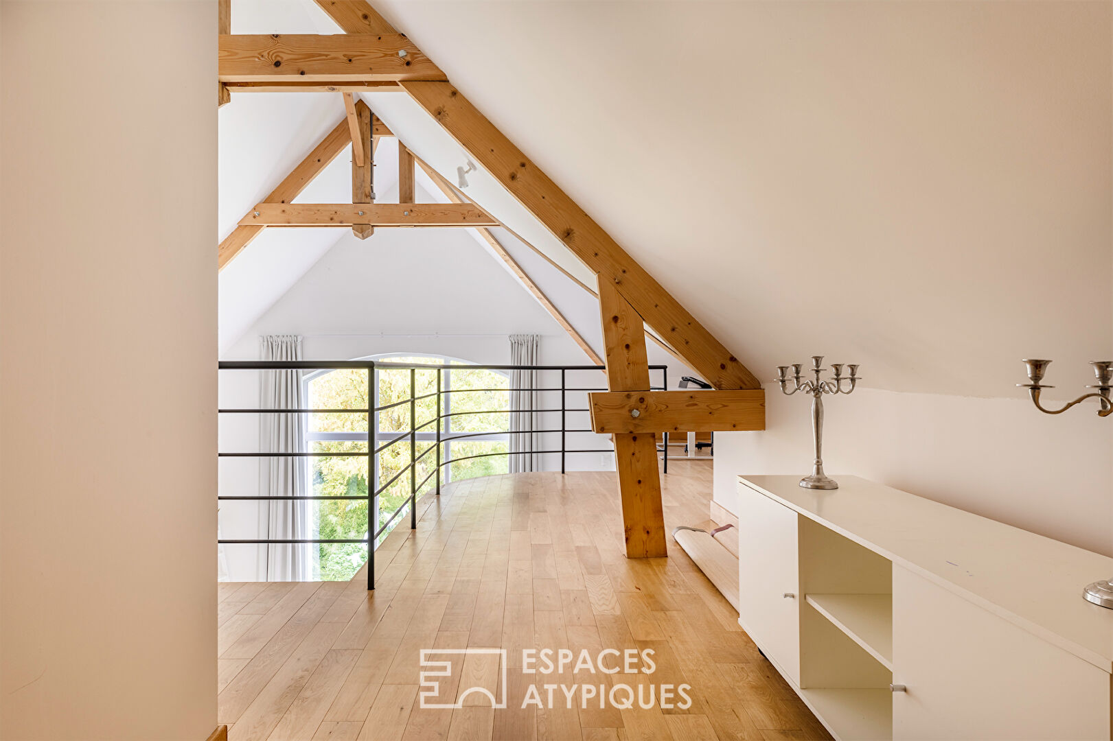 L’APAISANTE – Renovated stone house with a view of nature