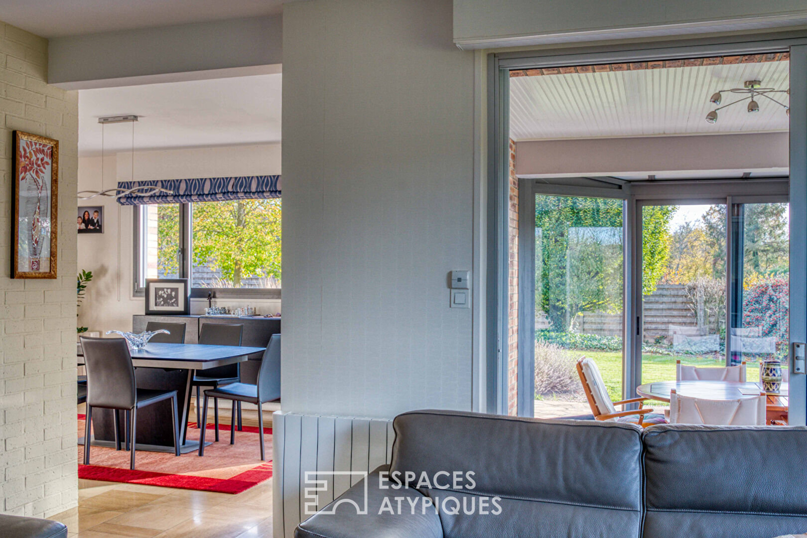 The bright -family home in the Anchor Valley