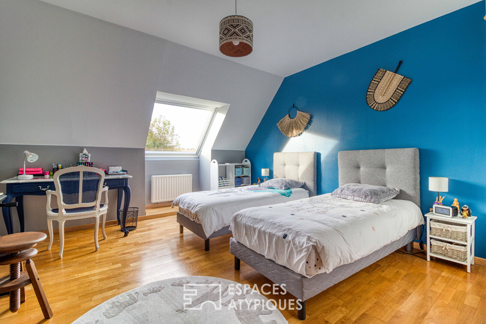The bright -family home in the Anchor Valley