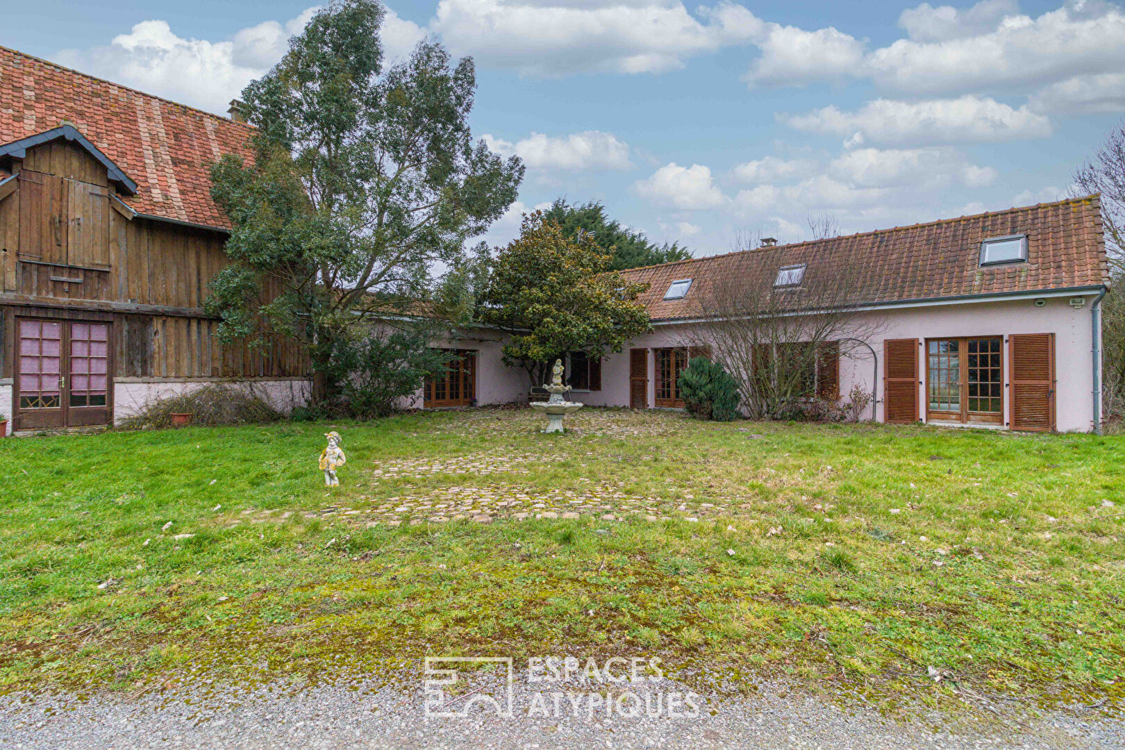 Farmhouse to rehabilitate at the entrance to the Baie de Somme – Rue