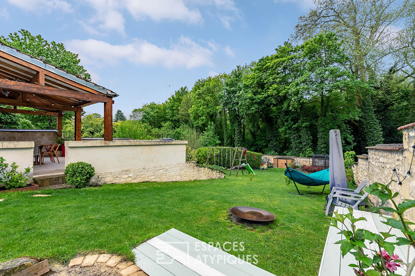 Like a holiday feeling – Renovated stone family house with swimming pool near Compiègne (60200)