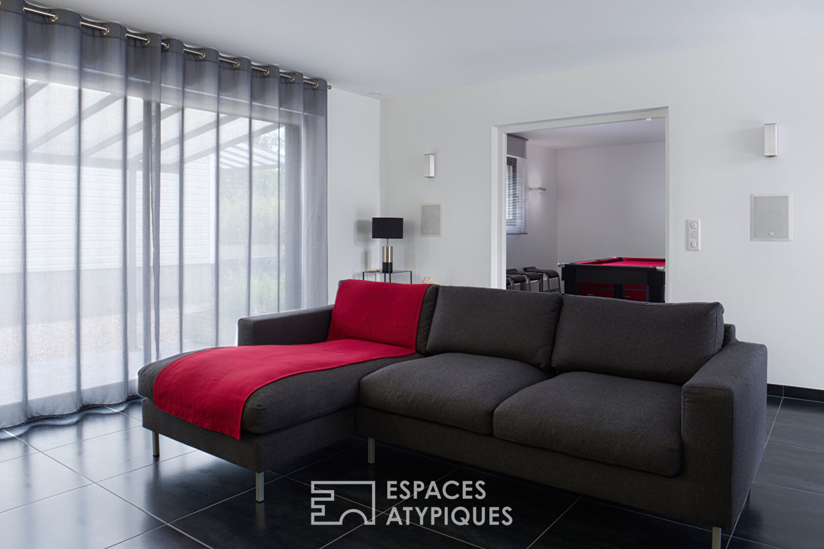 Entre terre et mer – Maison contemporaine au bois de Cise