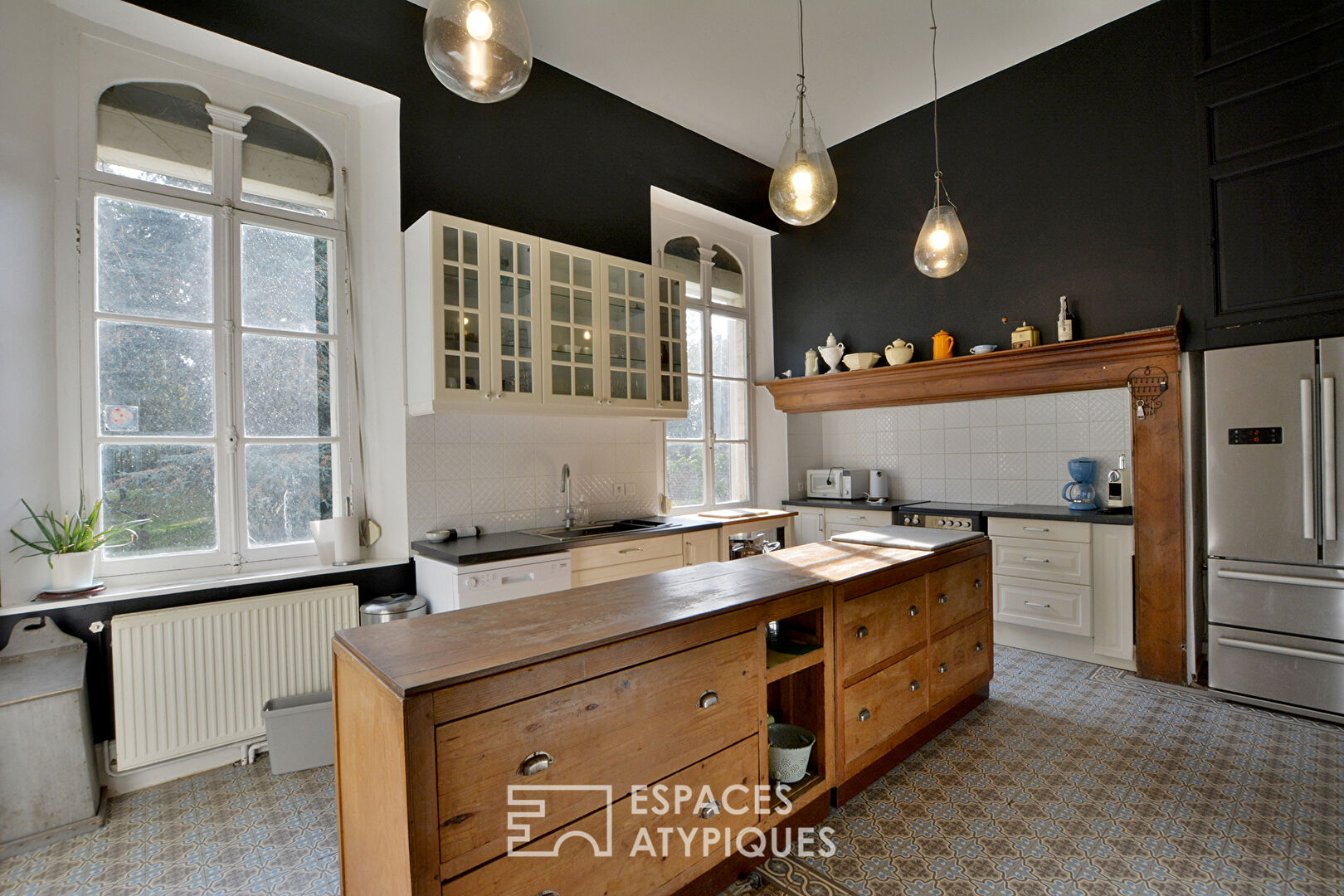 La Folie de Diane – Completely renovated 19th century mansion