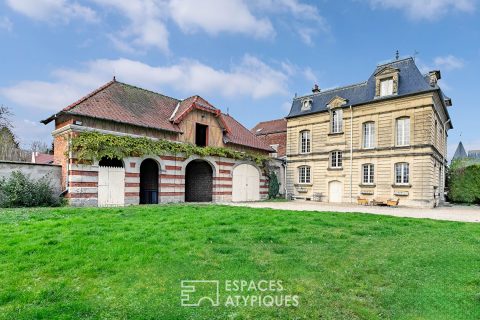 Demeure bourgeoise entièrement rénovée et sa dépendance