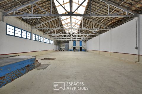 Hangar with possibility of exceptional Loft in the heart of Abbeville