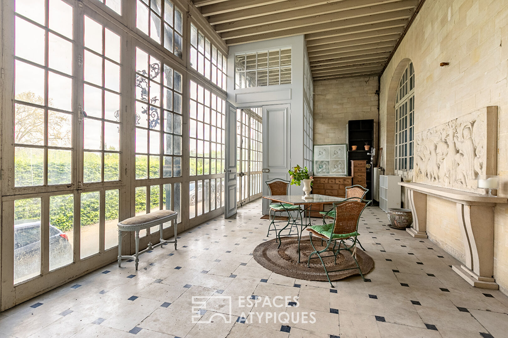 Appartement Grand Siècle avec terrasse et jardin