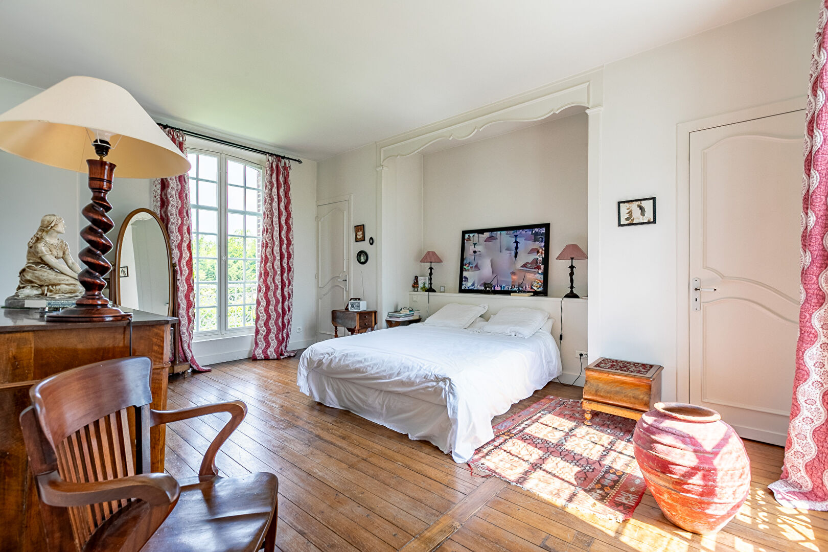 Magnifique Villa rénovée de style anglo-normand et son parc.