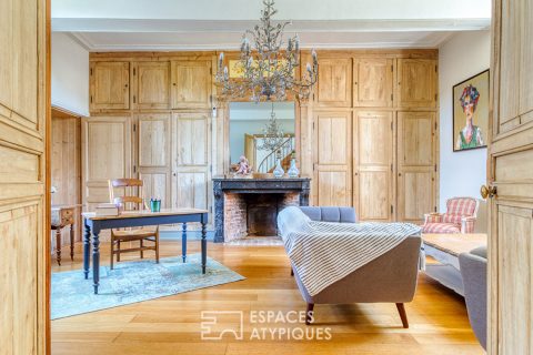 Presbytère du XVIIème siècle soigneusement rénové en une maison de famille