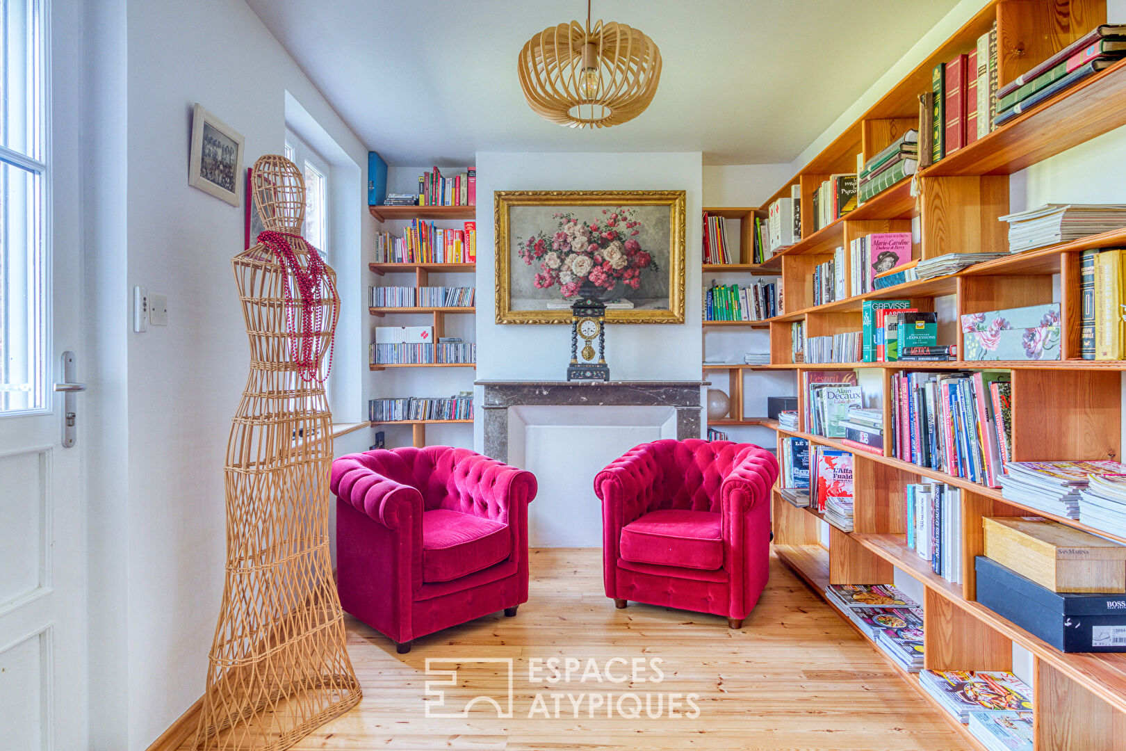 Presbytère du XVIIème siècle soigneusement rénové en une maison de famille