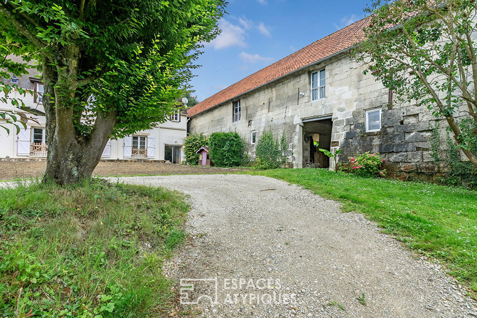 Maison de famille 19ème rénovée avec jardin près de Pierrefonds