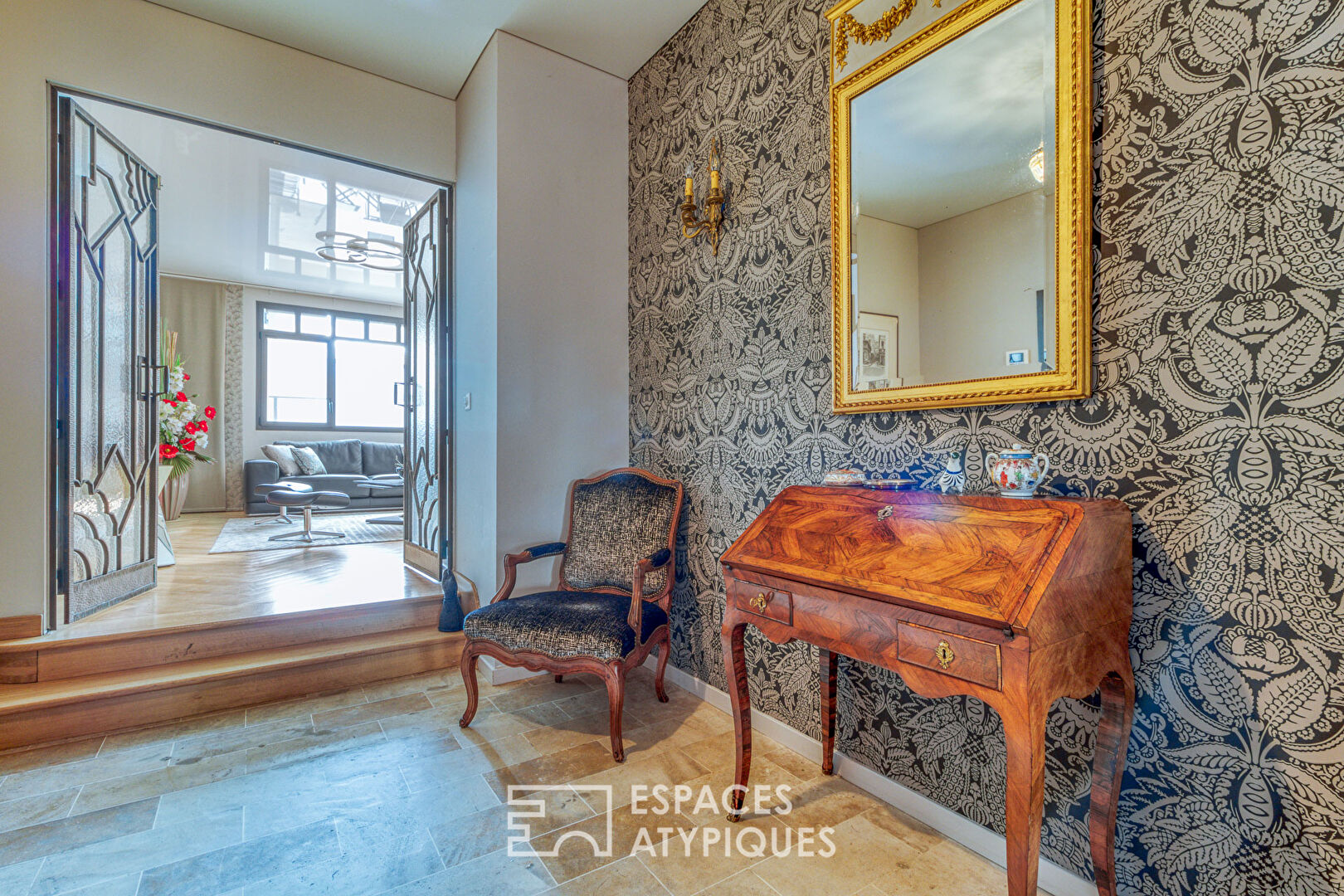 Exceptional loft ideally located in the heart of Amiens.