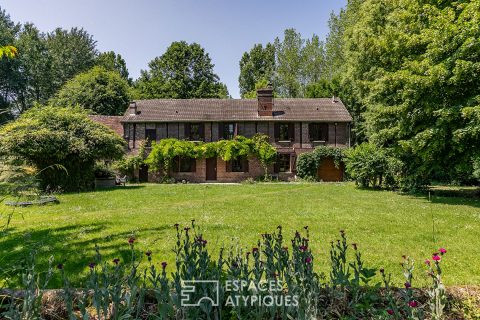 Splendide Moulin à eau avec rivière et jardin proche Compiègne