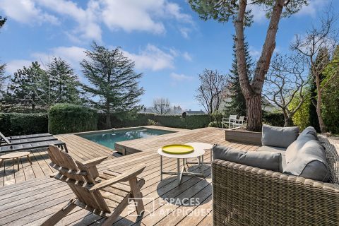 Maison d’architecte avec piscine et jardin proche  de Gouvieux
