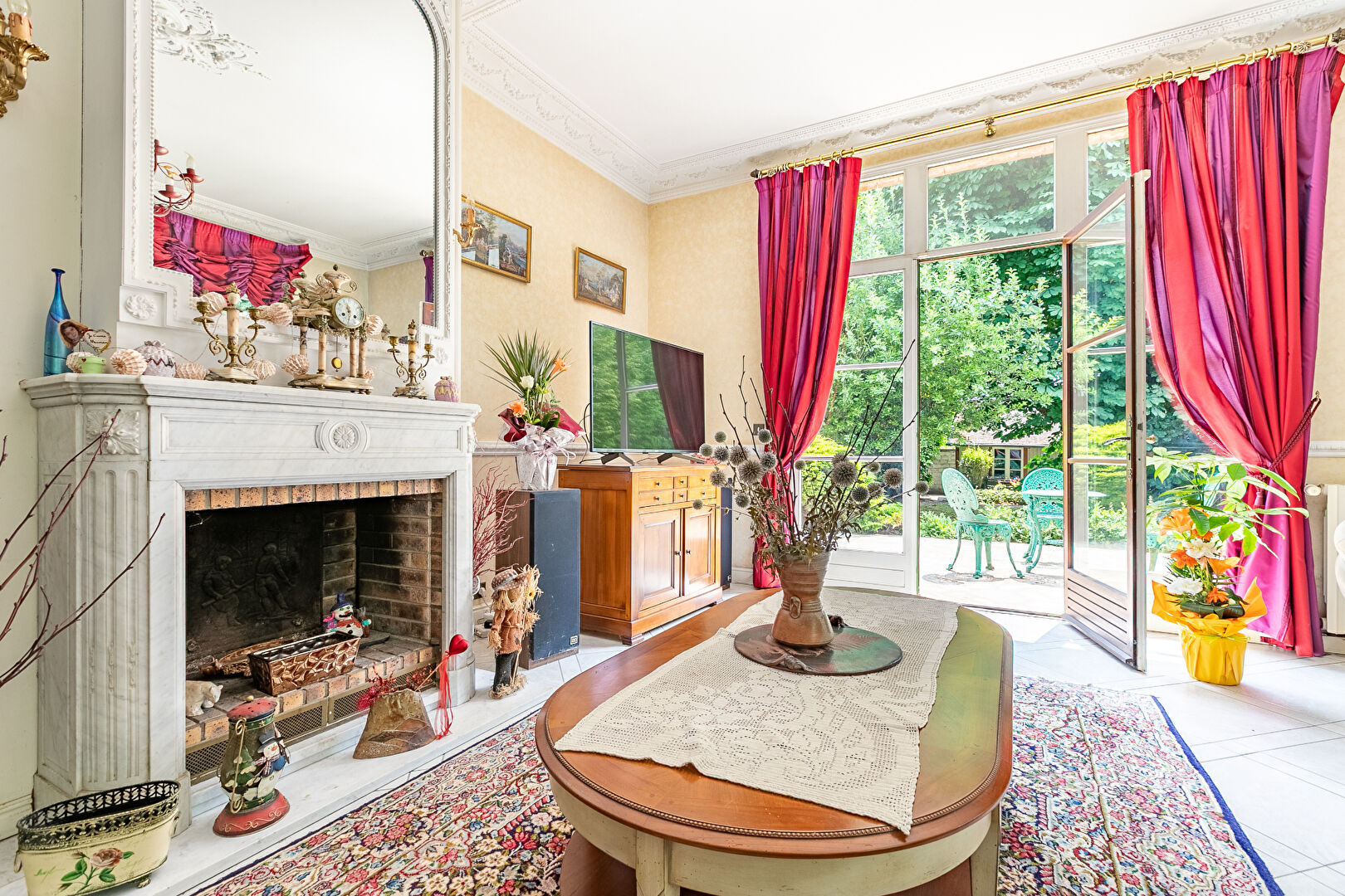 Maison Bourgeoise sur parc paysagé à Noyon