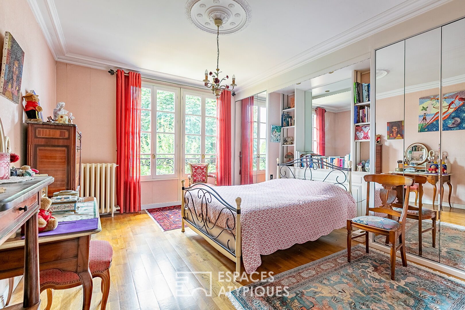 Maison Bourgeoise sur parc paysagé à Noyon