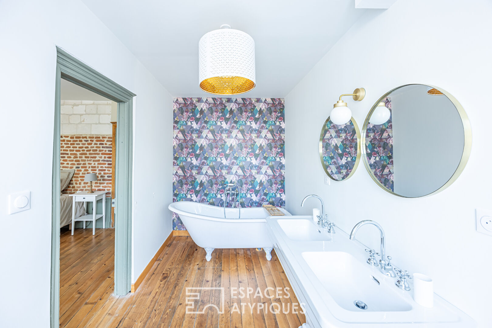Renovated mansion in the heart of Saint Riquier
