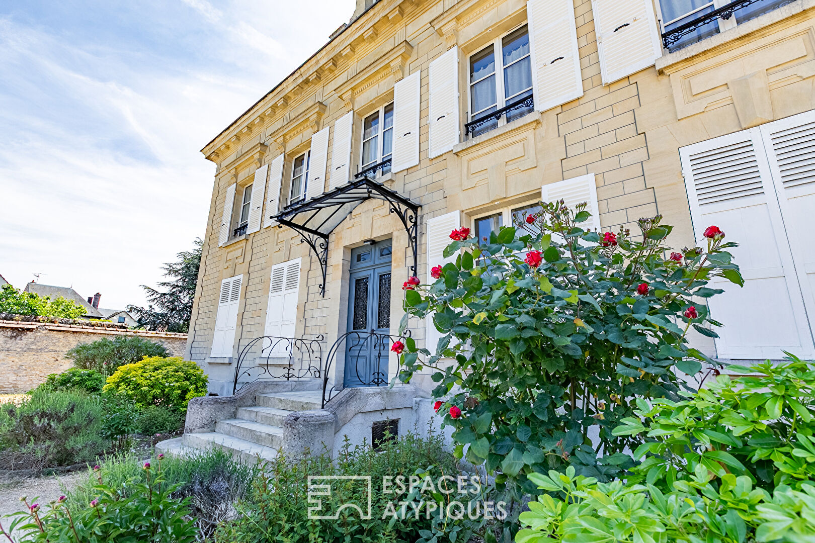 Appartement familial haut de gamme avec jardin dans une demeure emblématique de Crépy-en-Valois