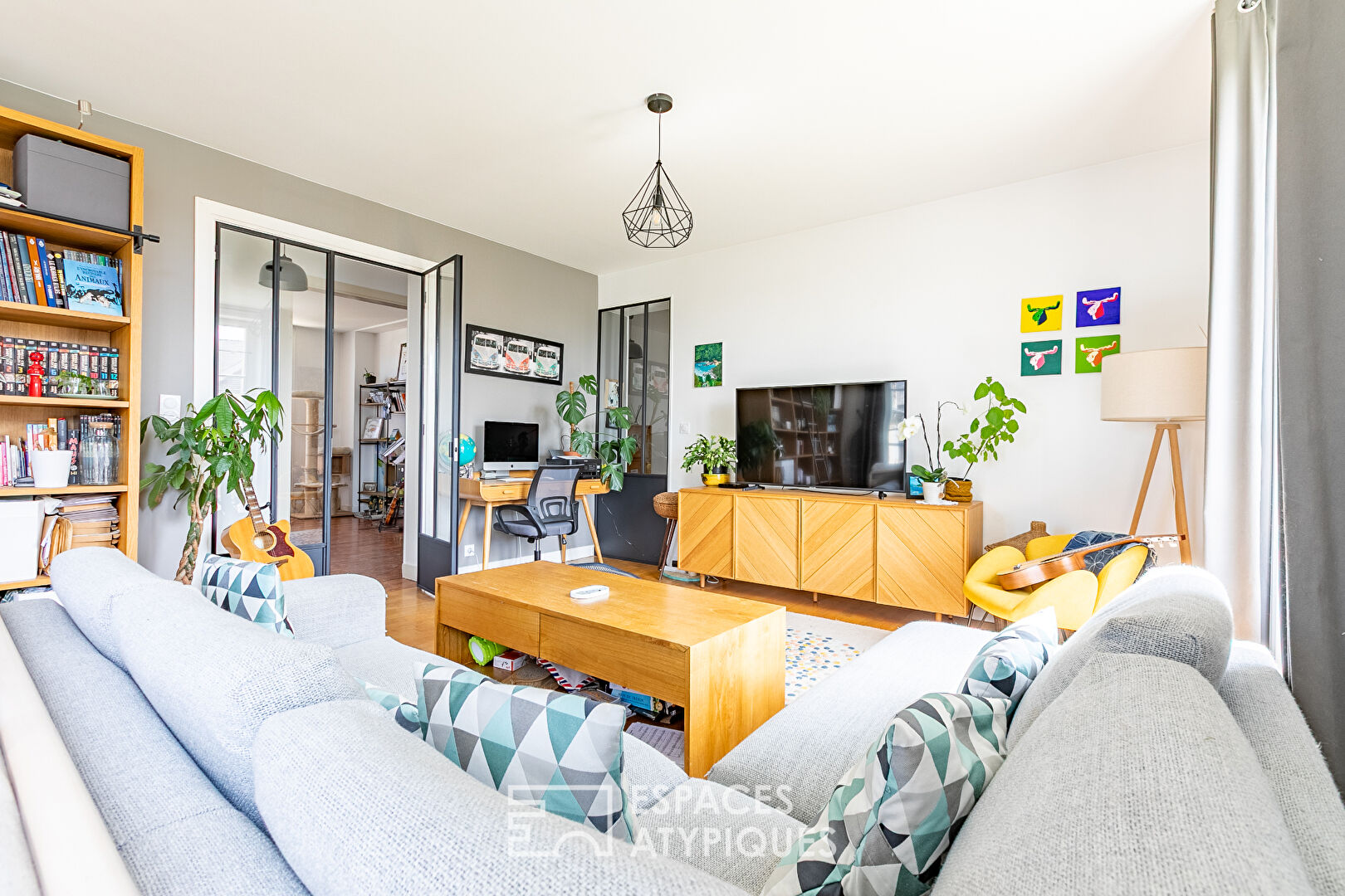 Appartement familial haut de gamme avec jardin dans une demeure emblématique de Crépy-en-Valois
