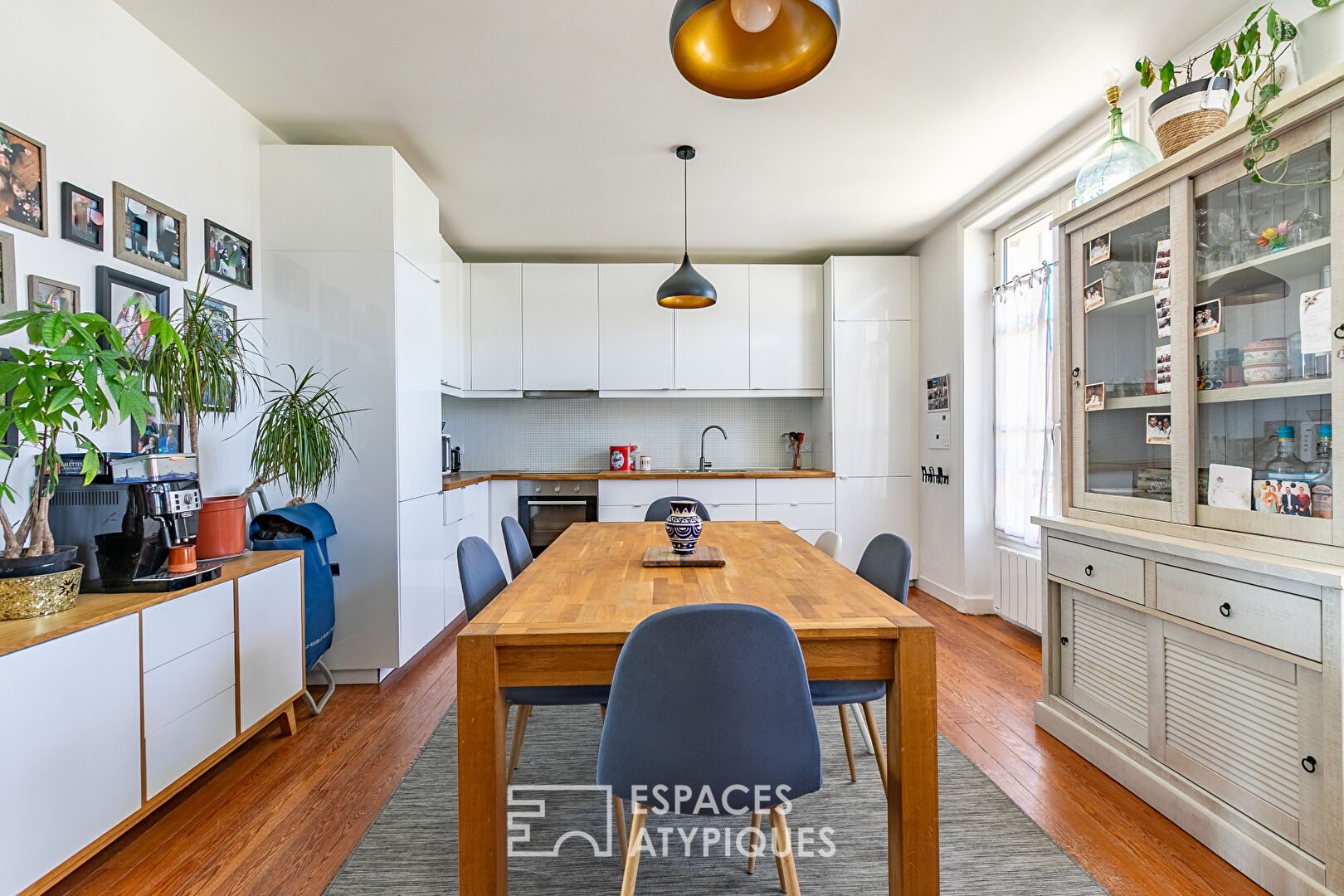 Appartement familial haut de gamme avec jardin dans une demeure emblématique de Crépy-en-Valois
