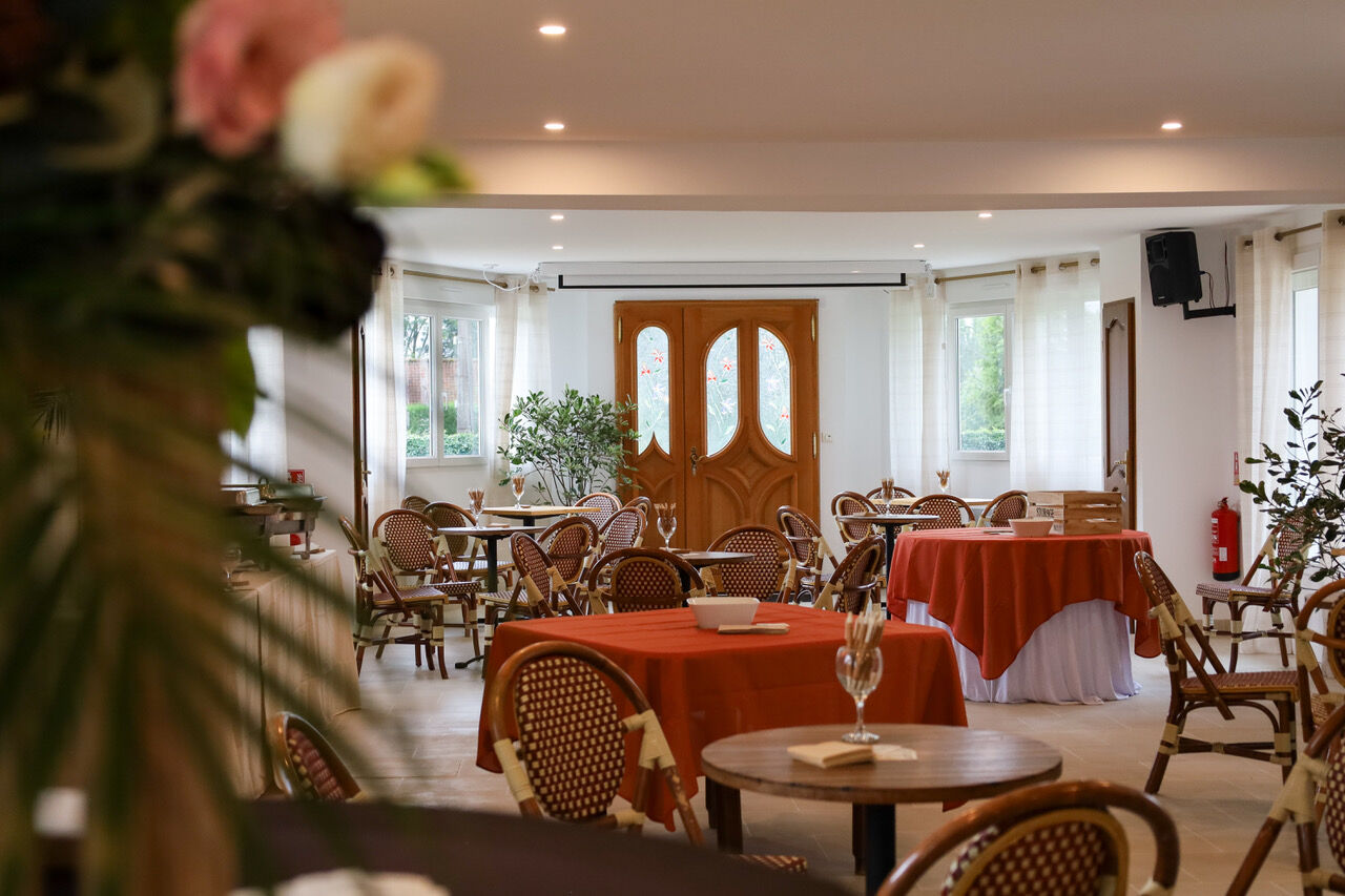 Beautiful event house and guest rooms