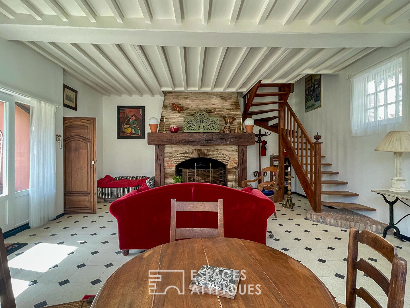Maison de charme à colombage au coeur de Gerberoy