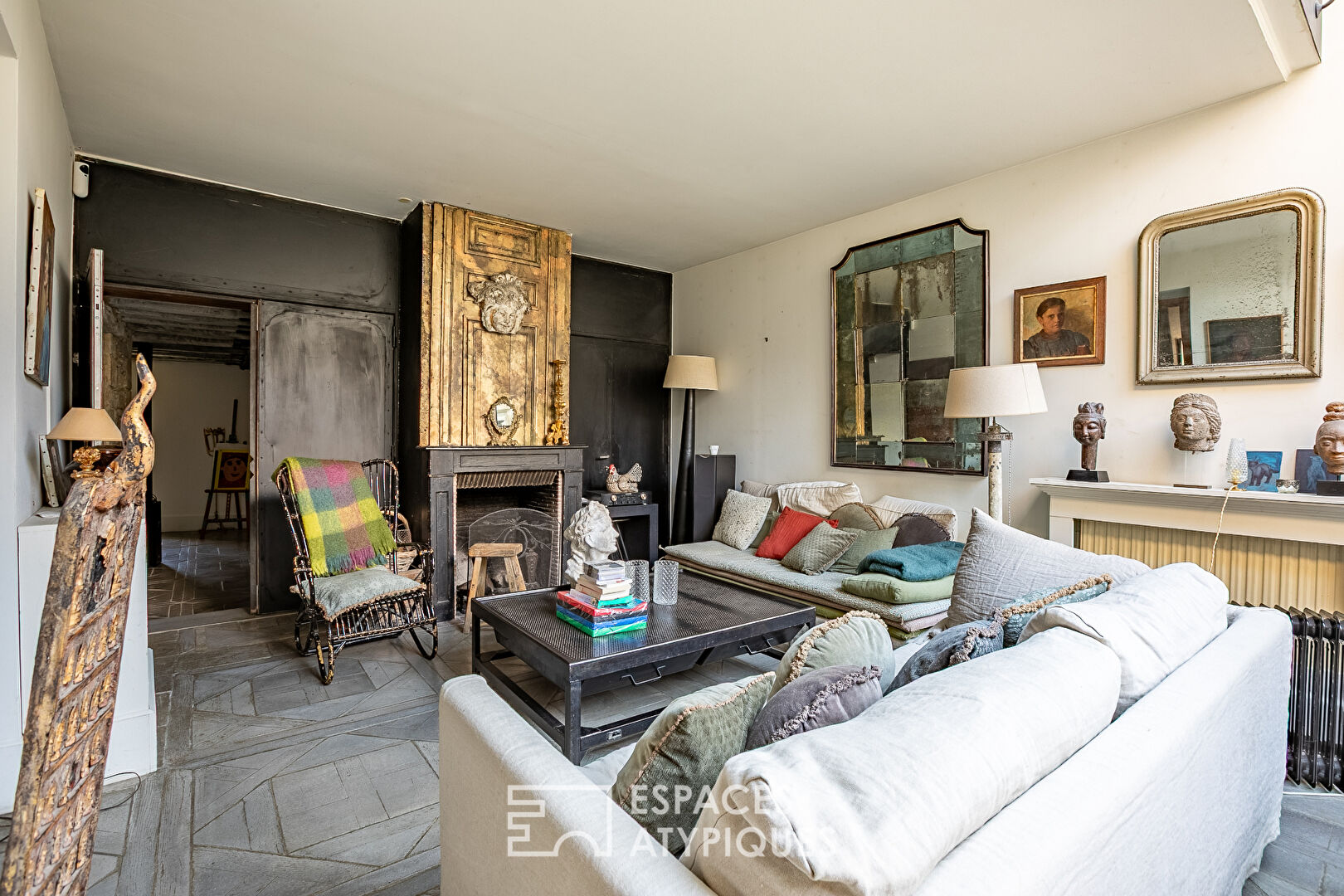 An extraordinary family home in the heart of Senlis