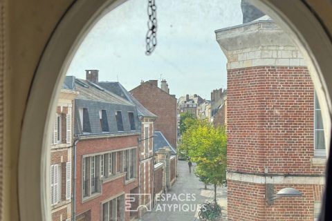 Duplex within an 18th-century private mansion in Amiens