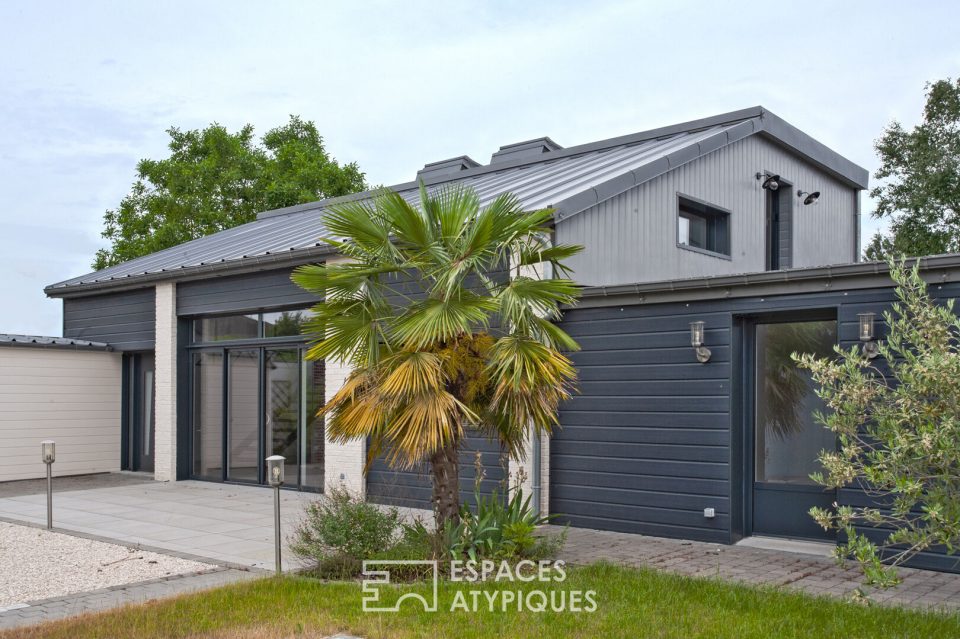Loft contemporain en structure métallique à  Rosières-en-Santerre proche Amiens