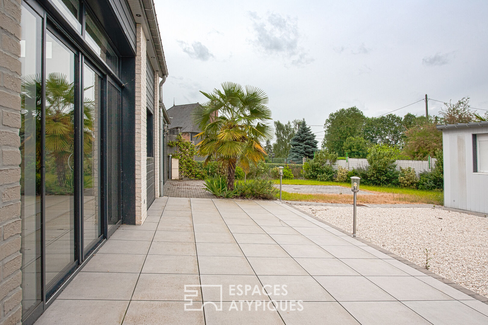 Loft contemporain en structure métallique à  Rosières-en-Santerre proche Amiens