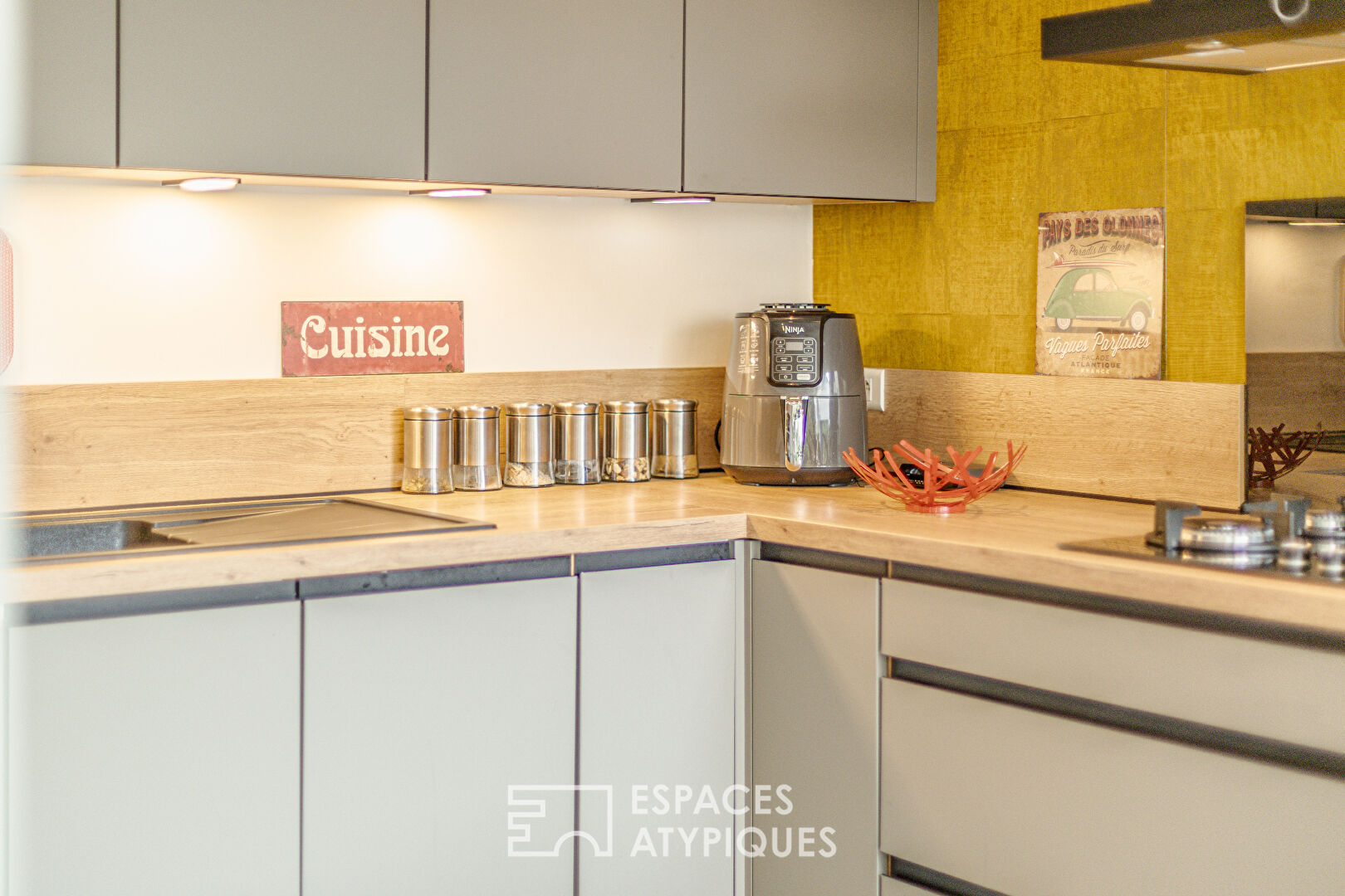 Charming townhouse with terrace in the very center of Camon