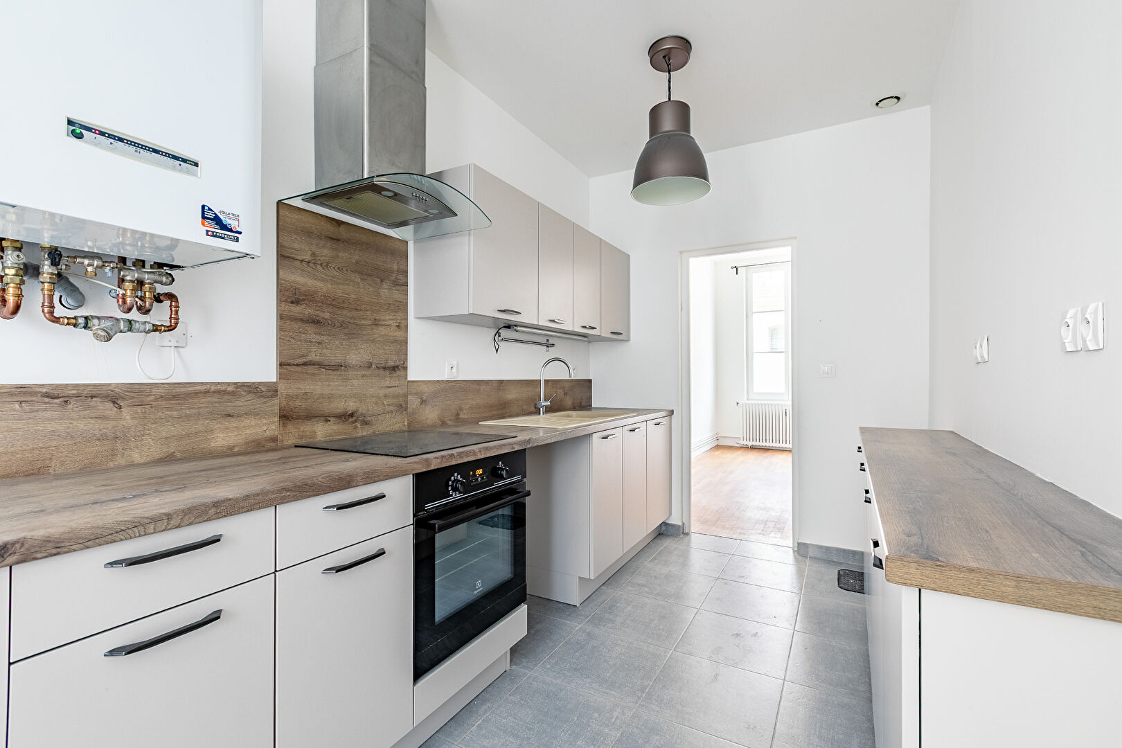 Bien rare au coeur de Senlis ! Appartement de 4 pièces rénové avec jardin
