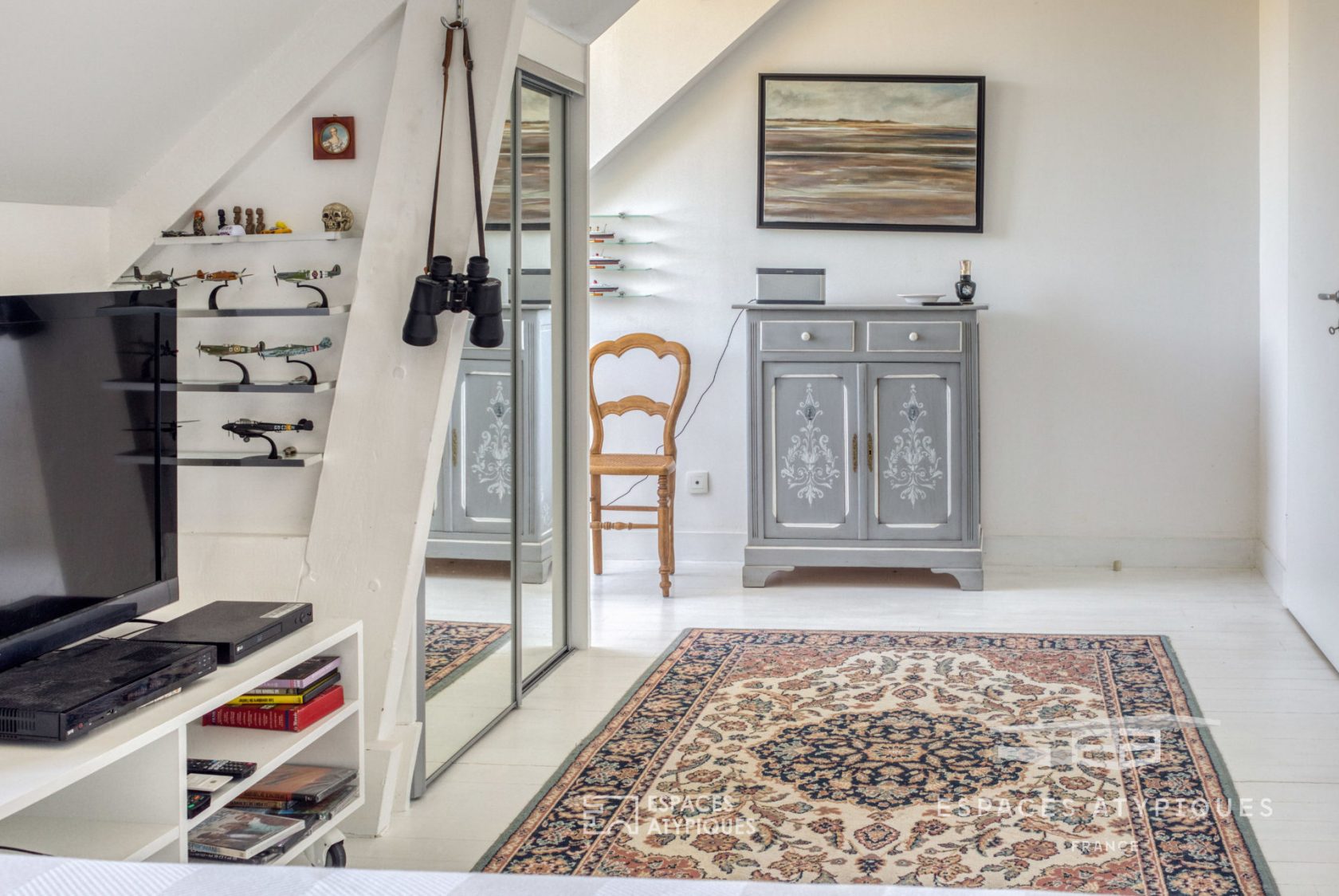 The magnificent – duplex within an abbey
