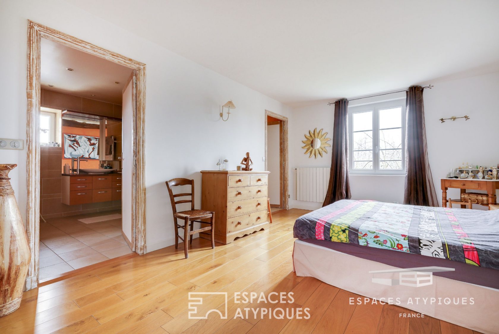 L’Embellie – 19th century stone house renovated