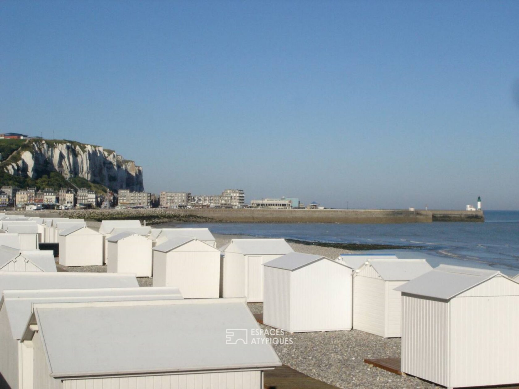 The invigorating: Mersoise by the sea