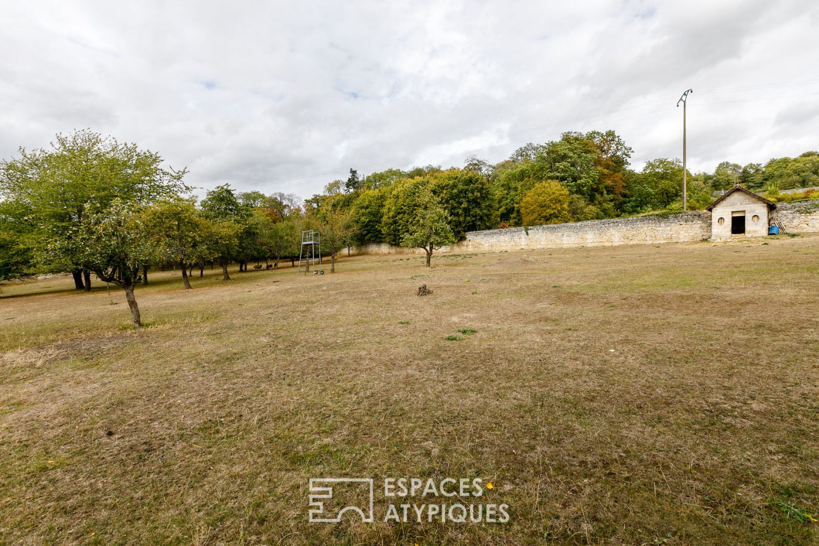 Espace et Lumière avec vue imprenable – Ancien pressoir du 18ème siècle rénové