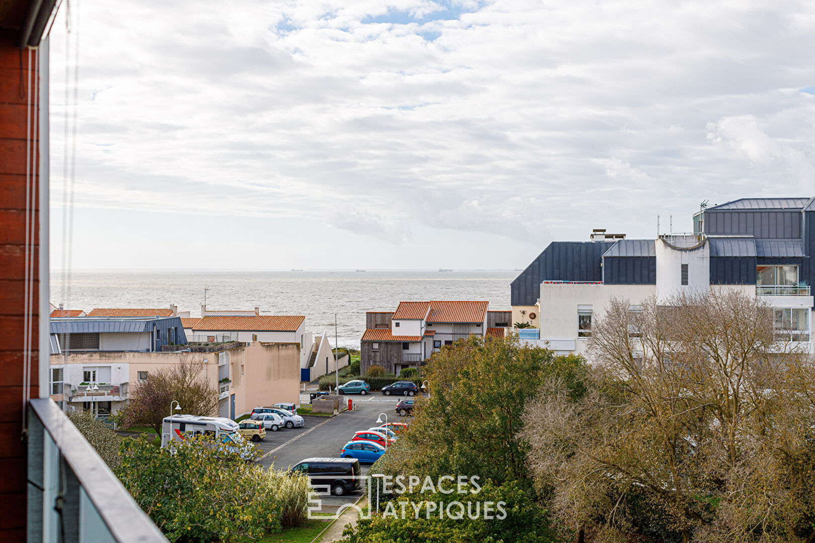 Apartment in the heart of Les Minimes, sea view balcony