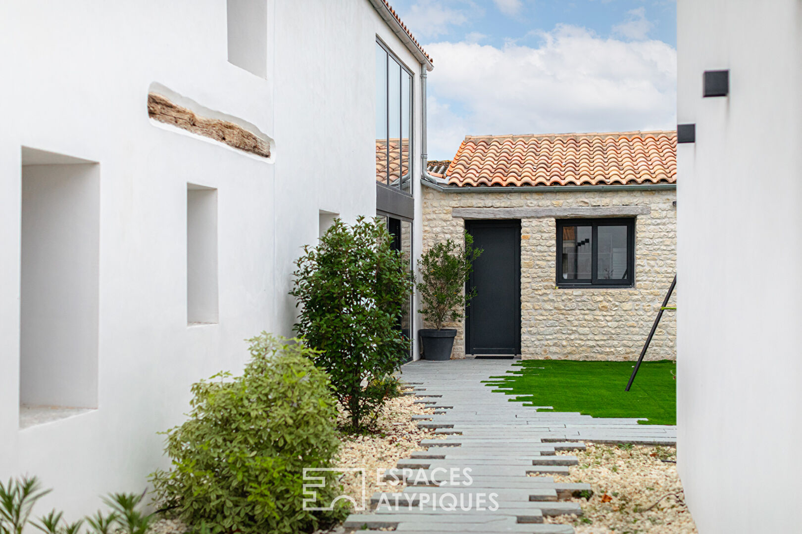 Contemporary renovation in the heart of town