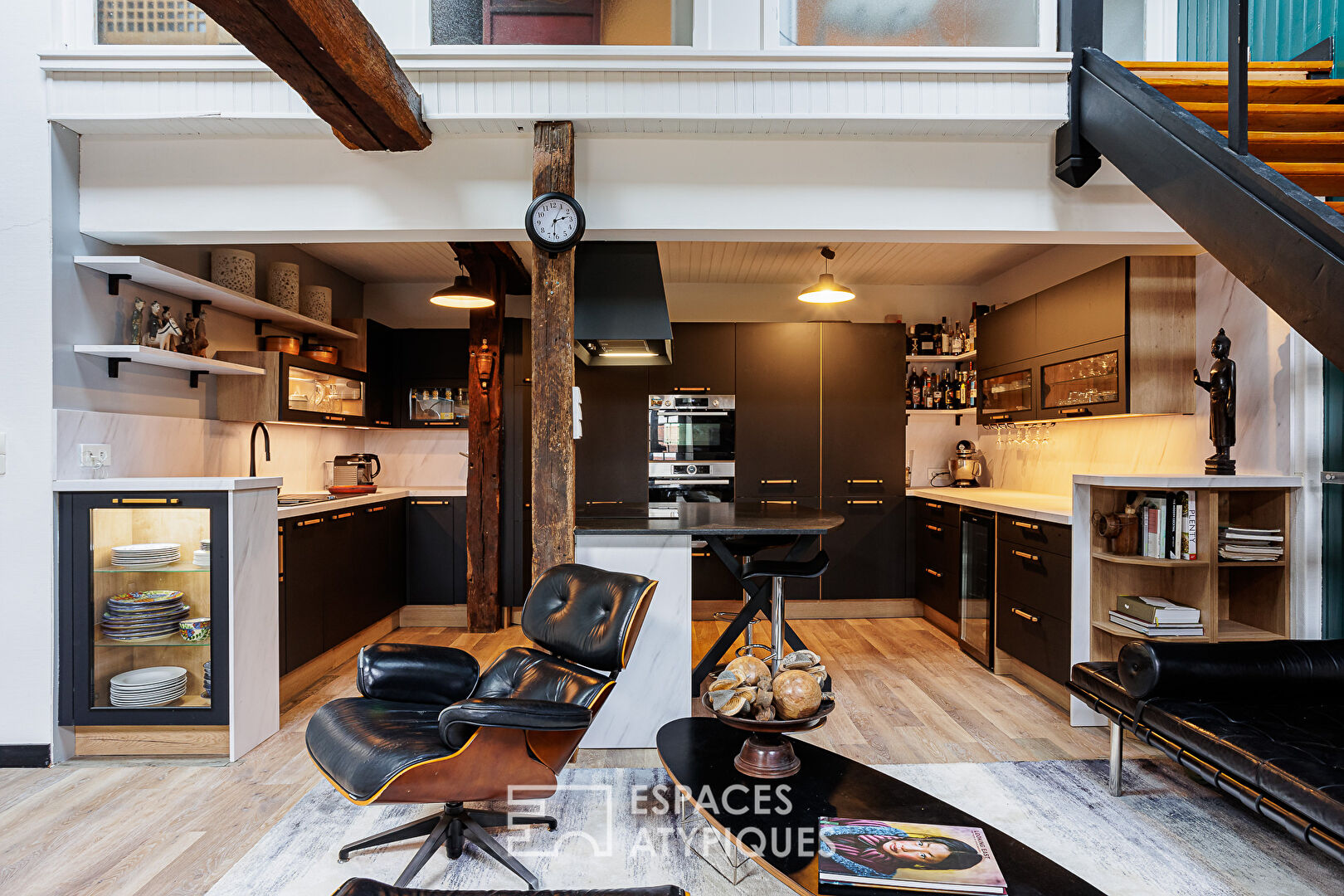 Duplex esprit loft, dans le coeur historique