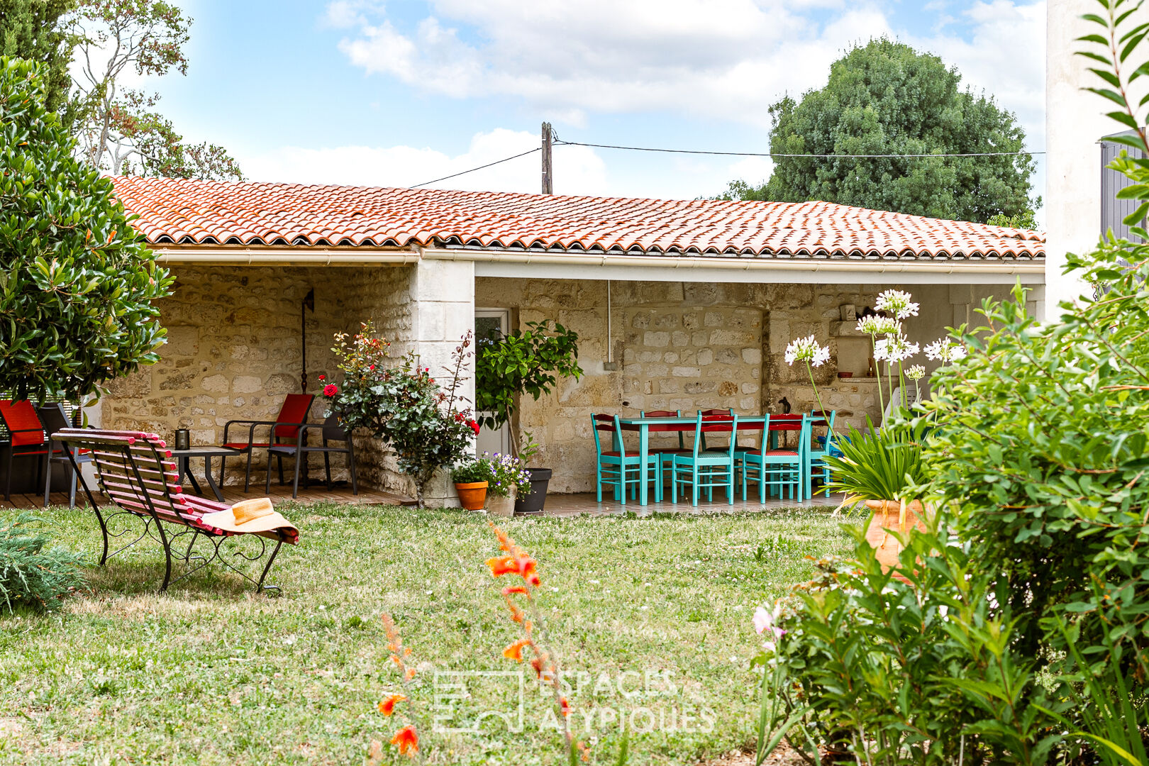 Maison de bourg aux prestations soignées