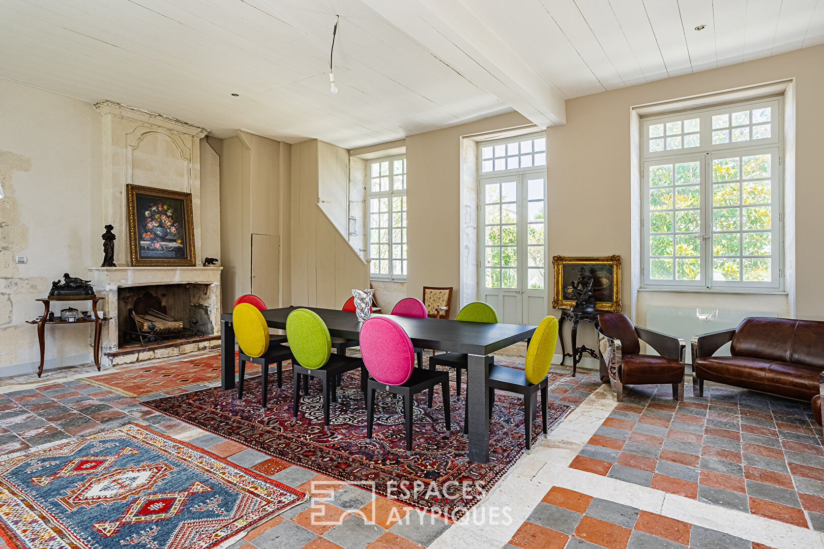 Manor house in sought-after location
