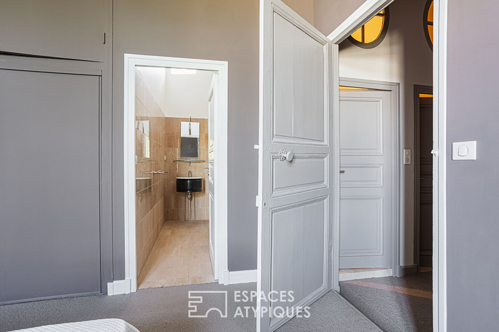 Manor house in sought-after location