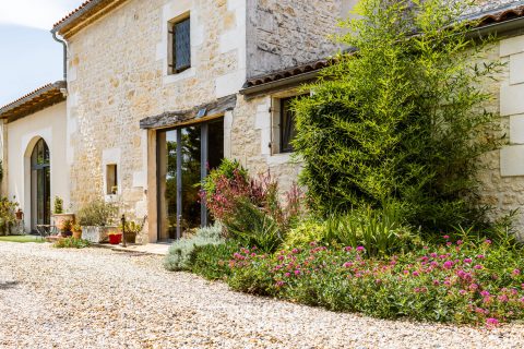 Renovated farmhouse in a bucolic setting