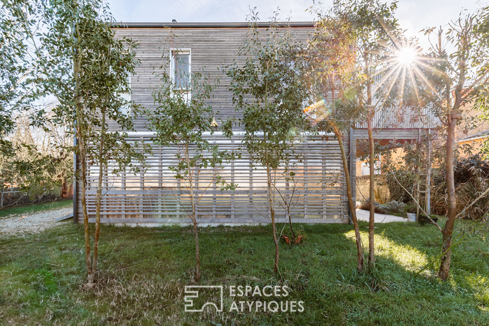 “Bio-climatic” architect-designed house at the gates of the island of Oléron