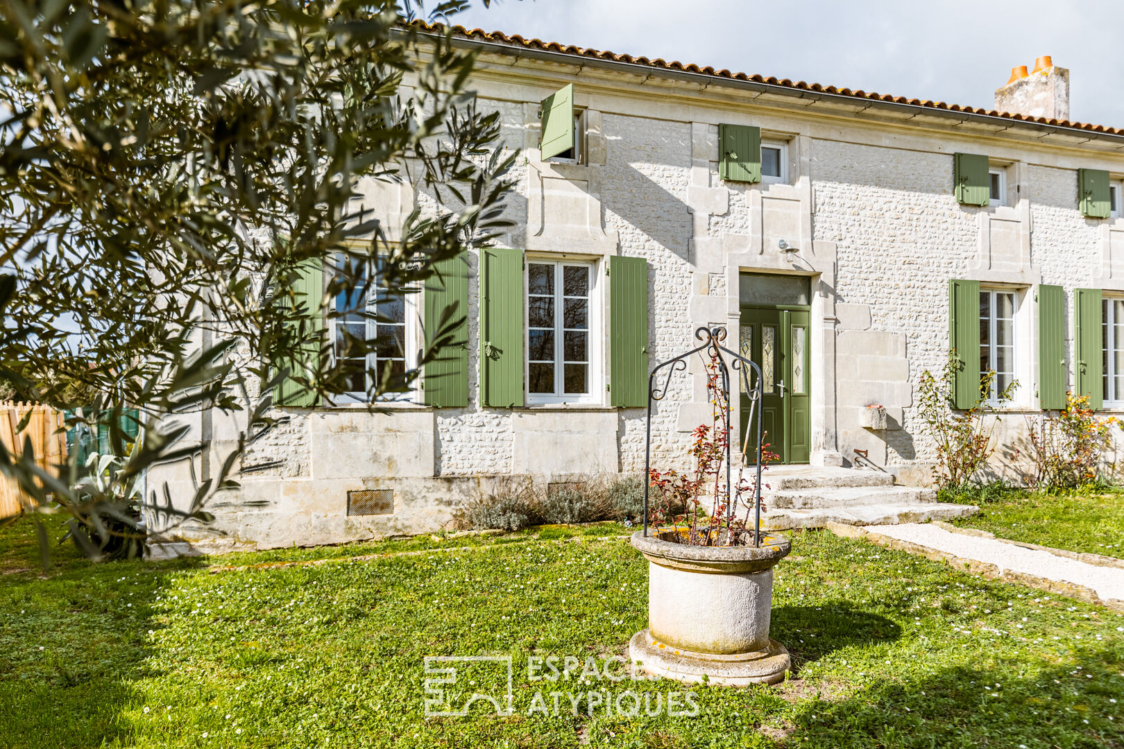 Elégante maison charentaise rénovée