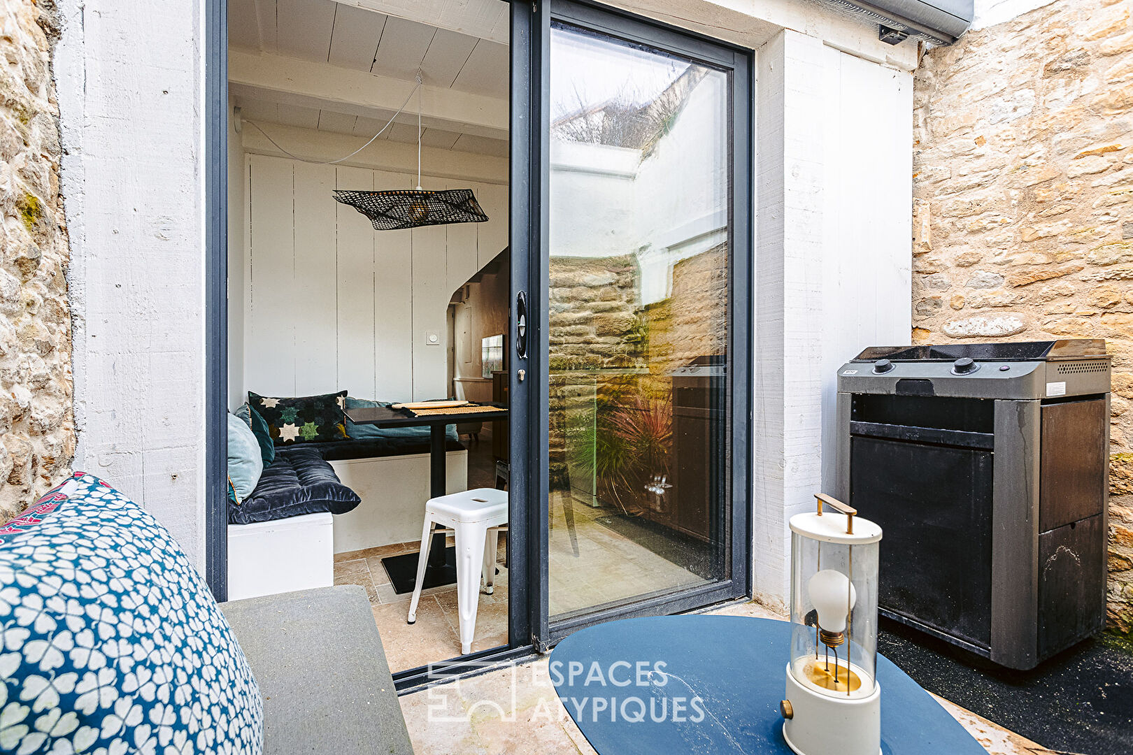 Summer pied-à-terre in the heart of the village