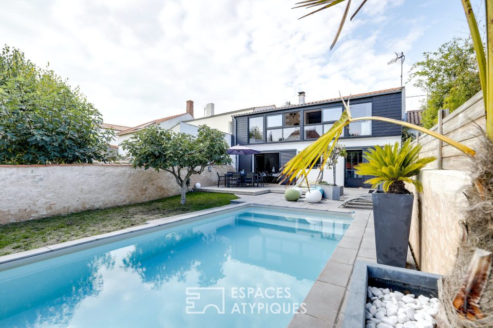 17000 LA ROCHELLE - Maison de ville cosy avec piscine - Réf. EALR154